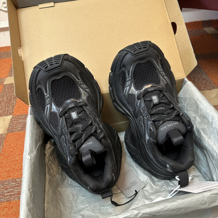 BALENCIAGA 40