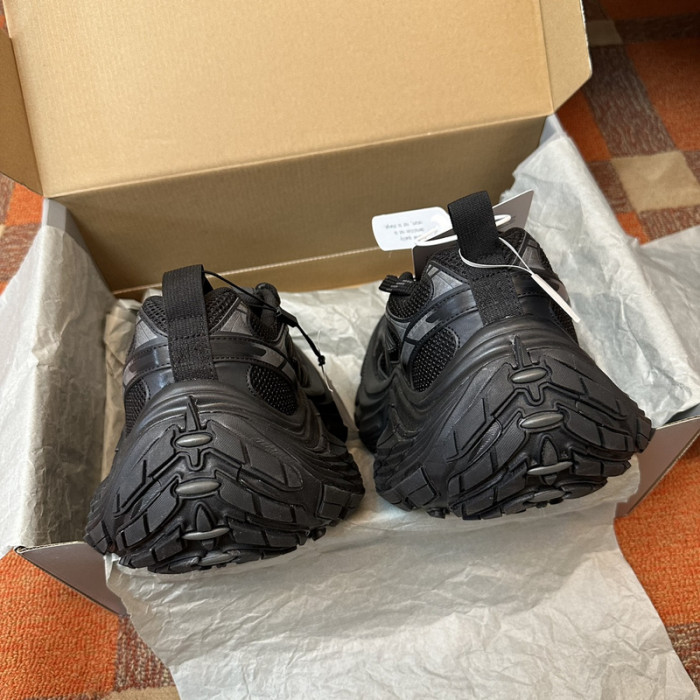 BALENCIAGA 40