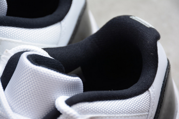 air jordan 11 retro low "concord" black/ white mens 528895-153