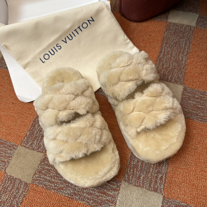 L&V sandal 46
