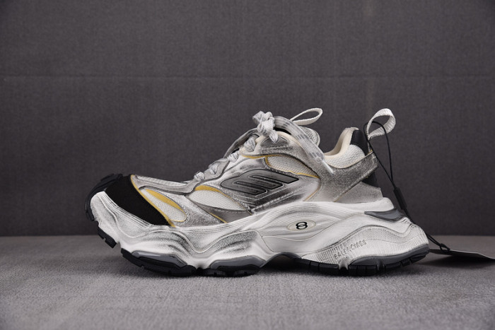 BALENCIAGA 10