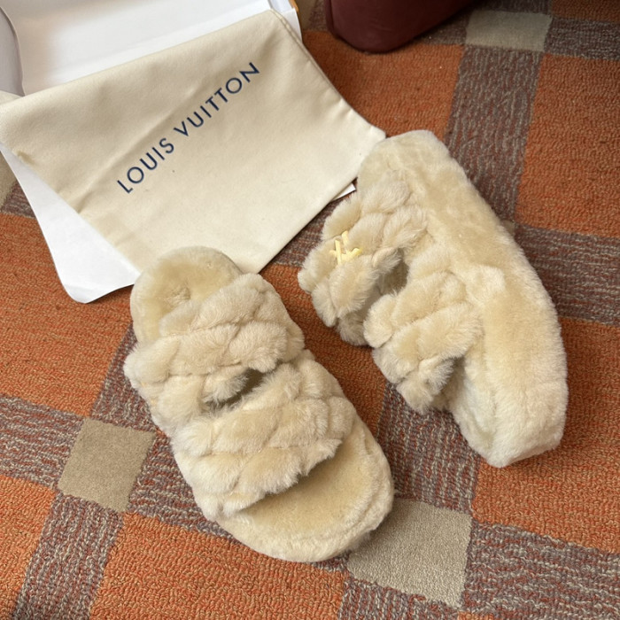 L&V sandal 46