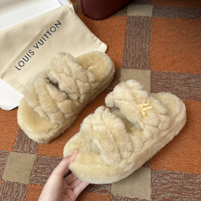 L&V sandal 46