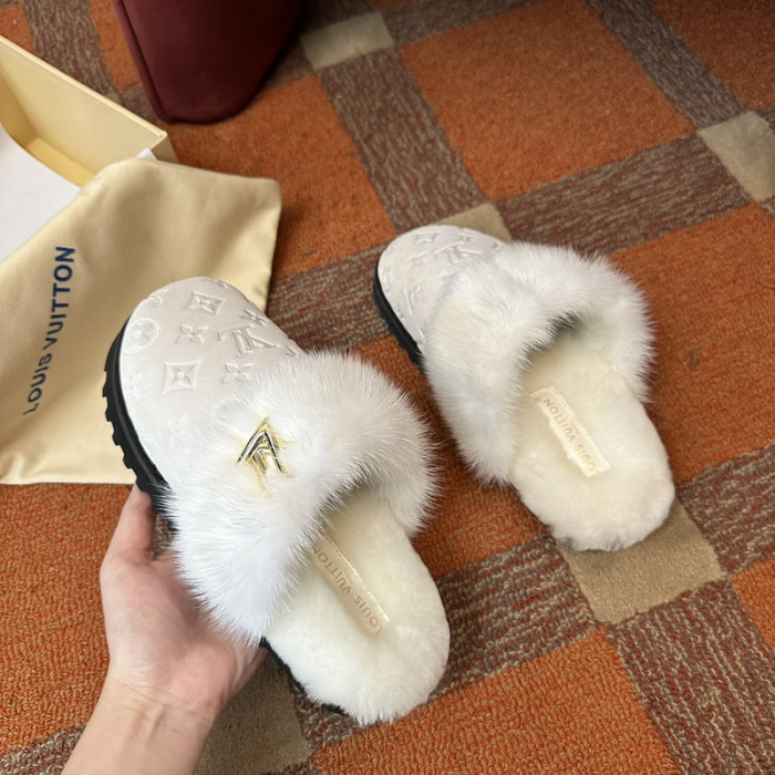 L&V sandal 49