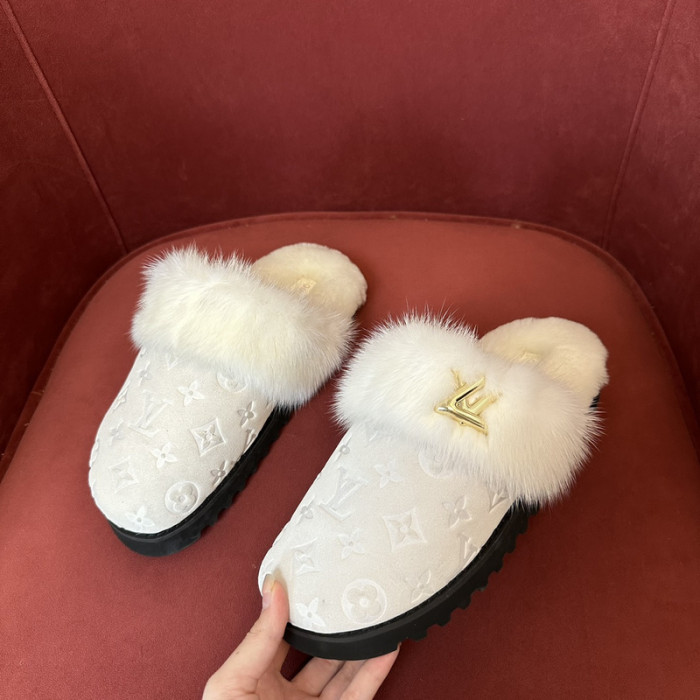 L&V sandal 49