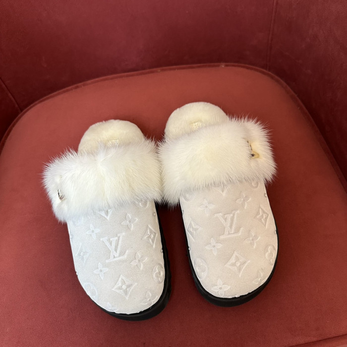 L&V sandal 49