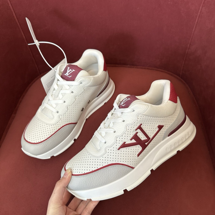 LV snekaers 139