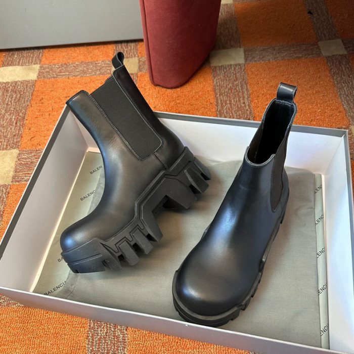 BALENCIAGA BOOT -28