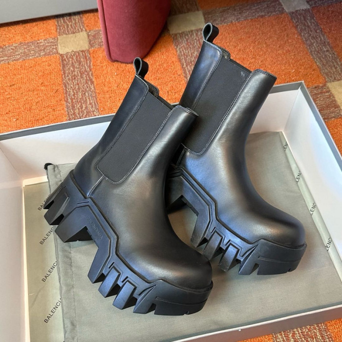 BALENCIAGA BOOT -28