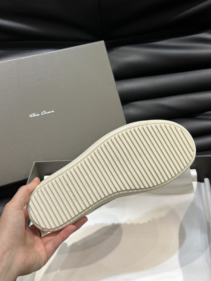 Rick Owen R000043