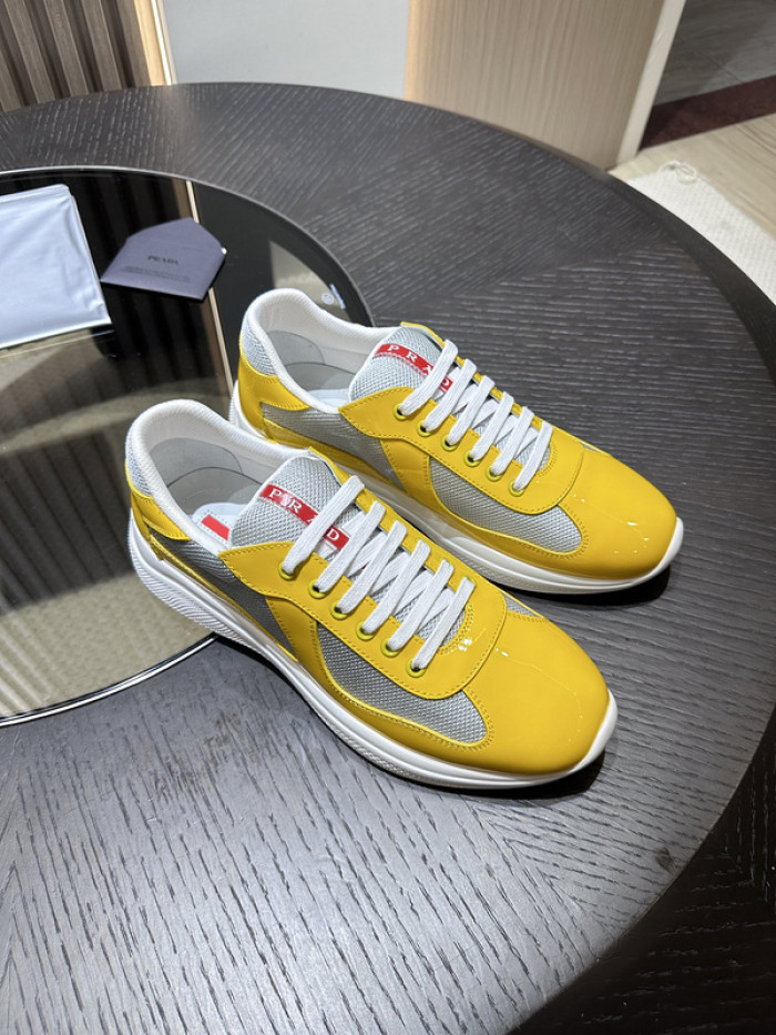 Prada 40