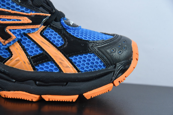 SNEAKER RUNNER 06