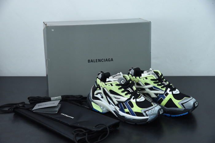 SNEAKER RUNNER 21