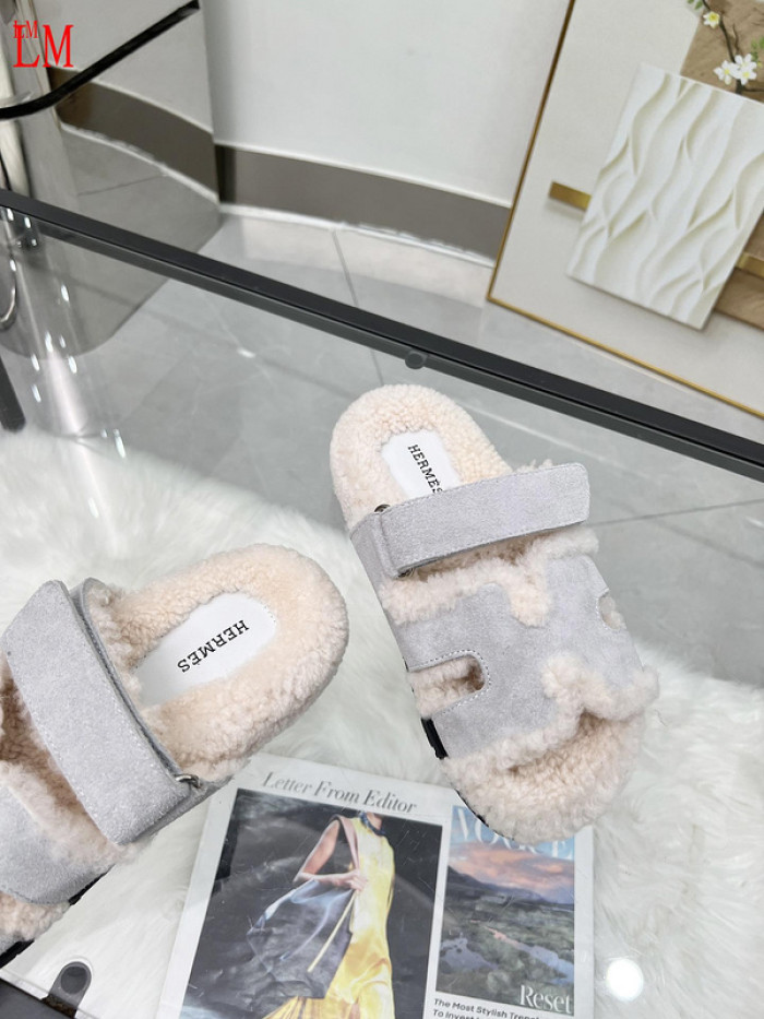 Hermes Sandal 23