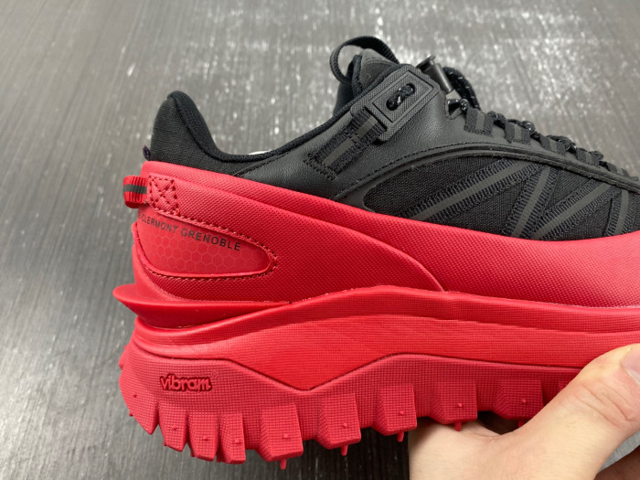 MONCLER SNEAKER 02