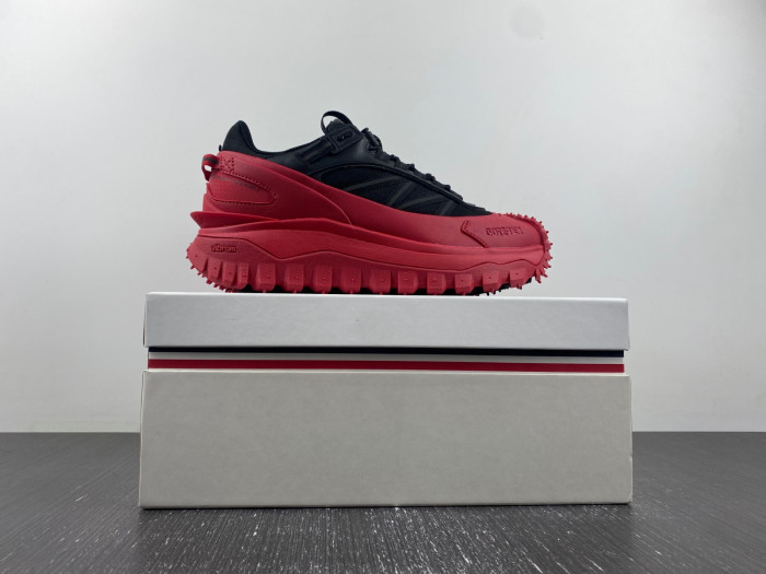 MONCLER SNEAKER 02