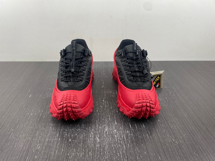 MONCLER SNEAKER 02