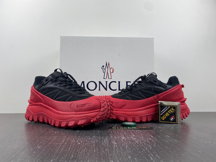 MONCLER SNEAKER 02