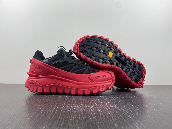 MONCLER SNEAKER 02