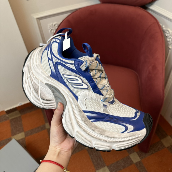 BALENCIAGA 42