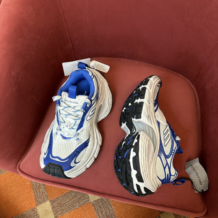 BALENCIAGA 42