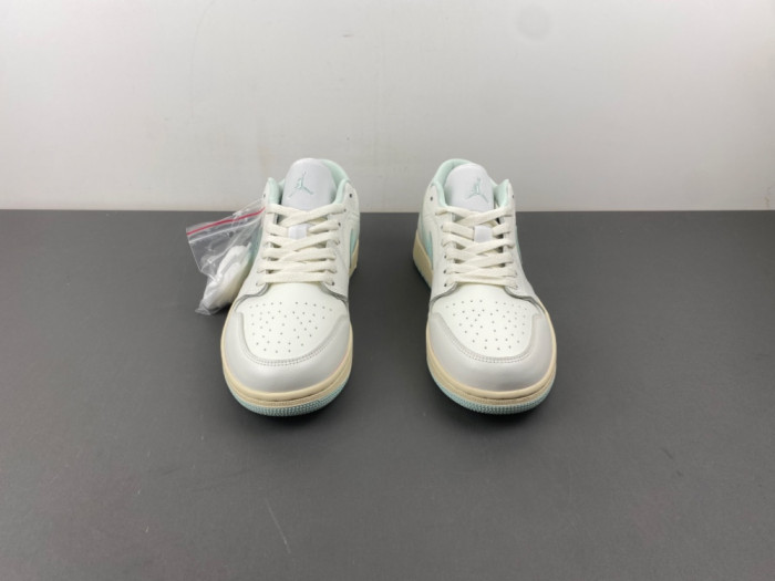 Air Jordan 1 Low -DC0774-134