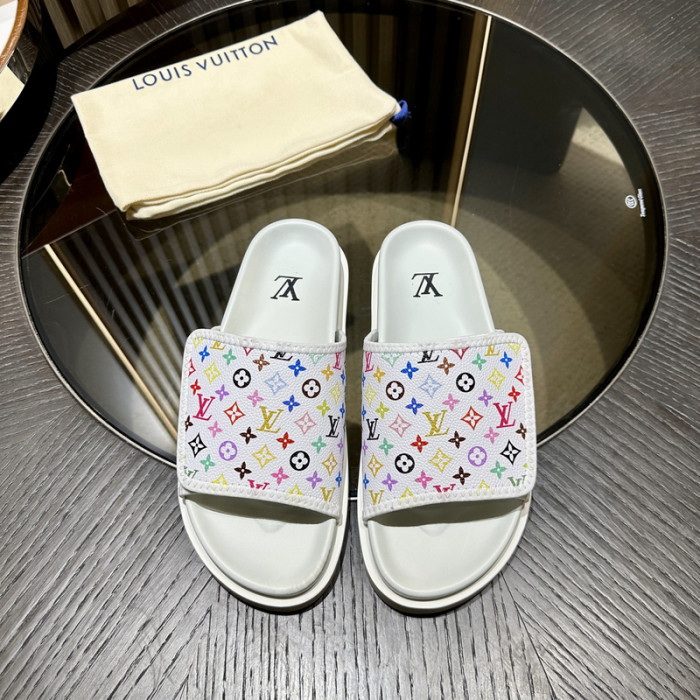 L&V sandal 71