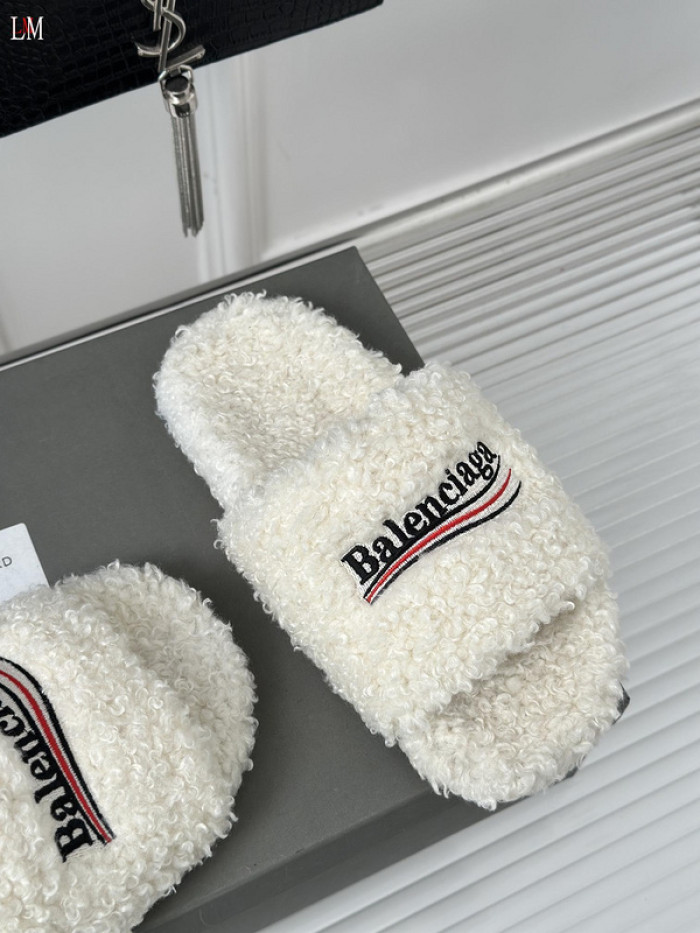 Balenciaga Sandal 16