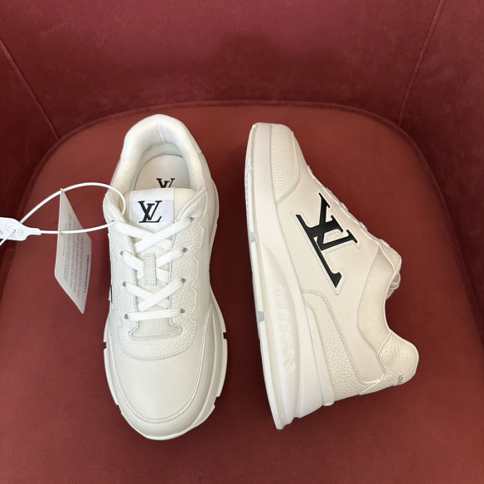 LV snekaers 140