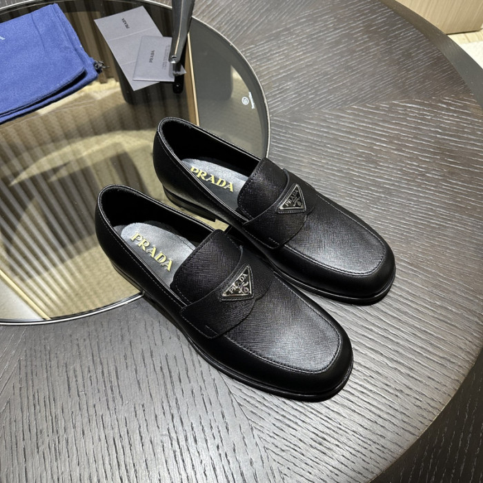 Prada 60