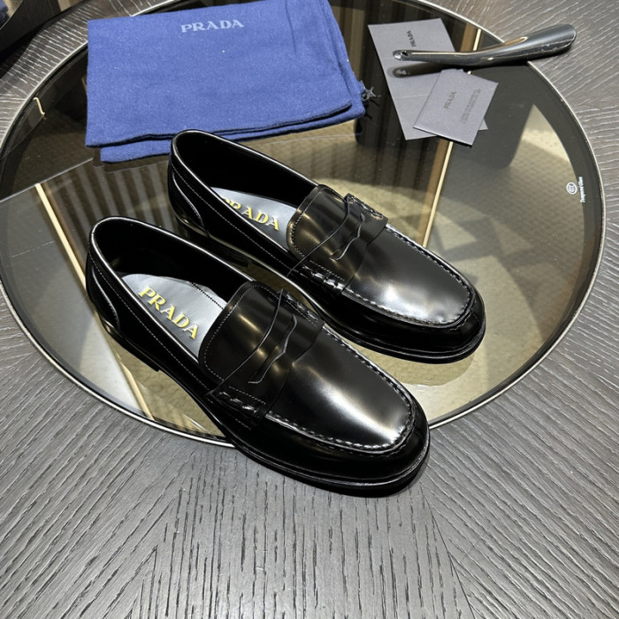Prada 62