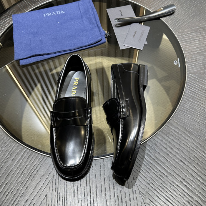 Prada 62