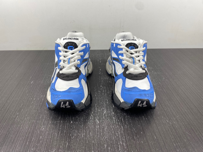 SNEAKER RUNNER 29