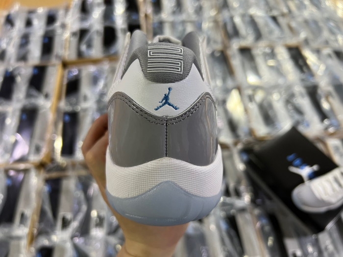 jordan 11 retro low cement grey-av2187-140