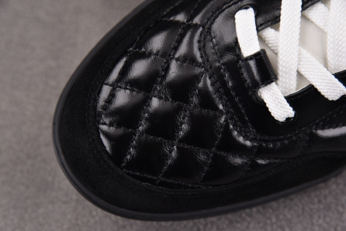 Chane* snekaers C000014