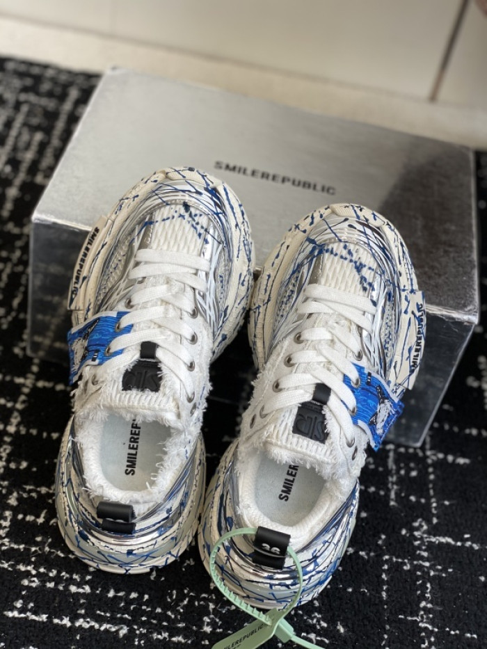 SMILEREPUBLIC-04