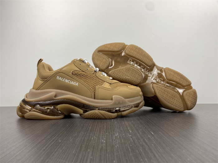SNEAKER -202207138