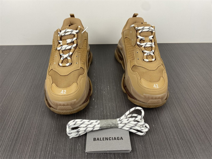 SNEAKER -202207138