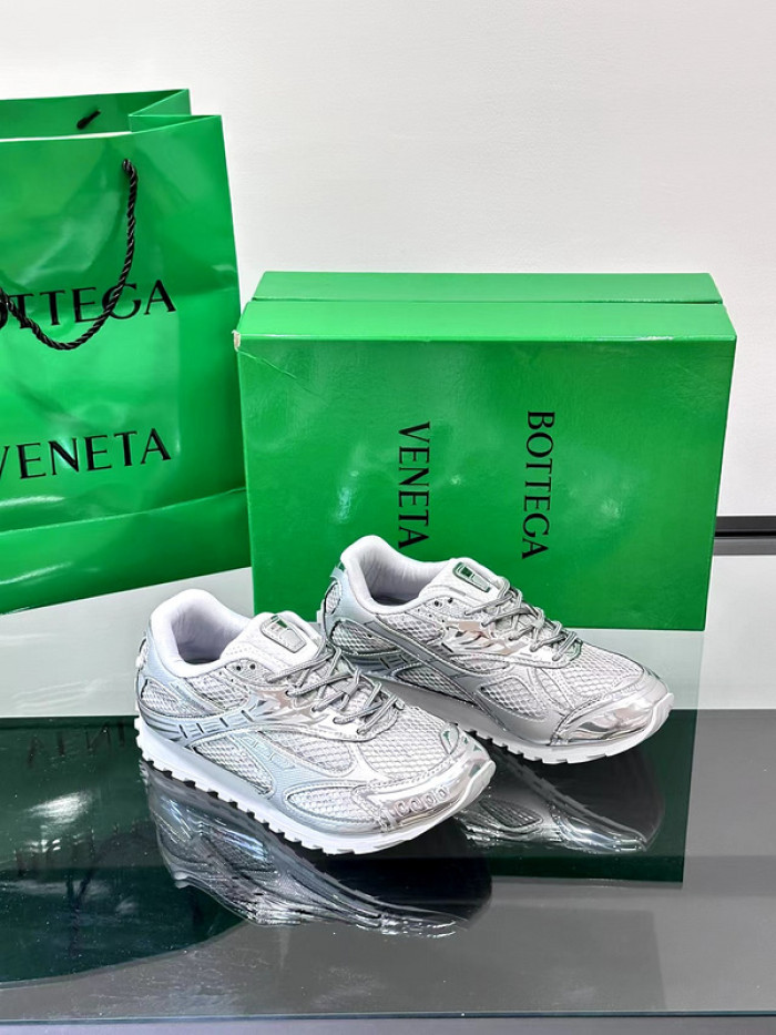 BOTTEGA VENETA-13