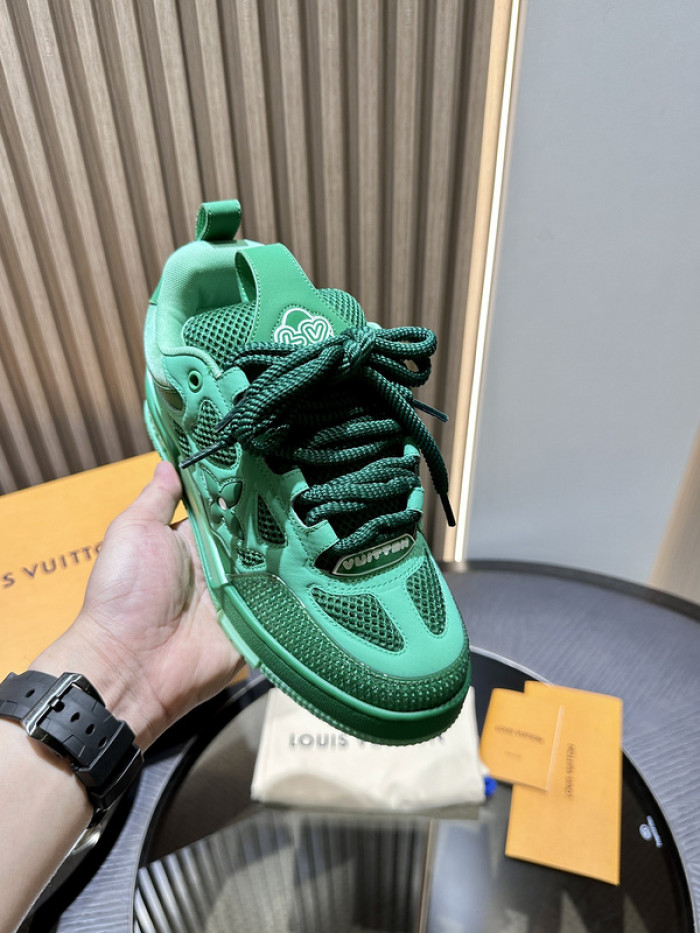 LV snekaers 182