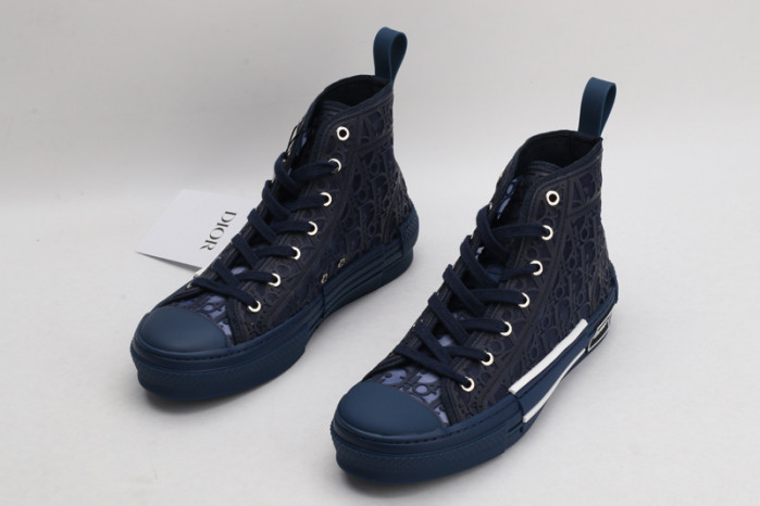 D*or b23 sneaker-004