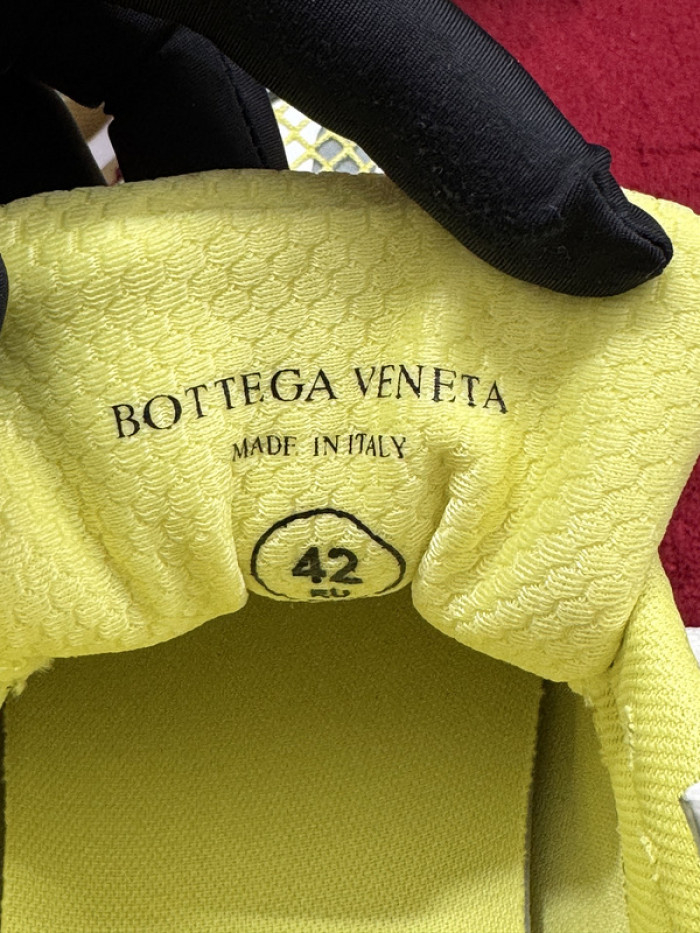 BOTTEGA VENETA-25