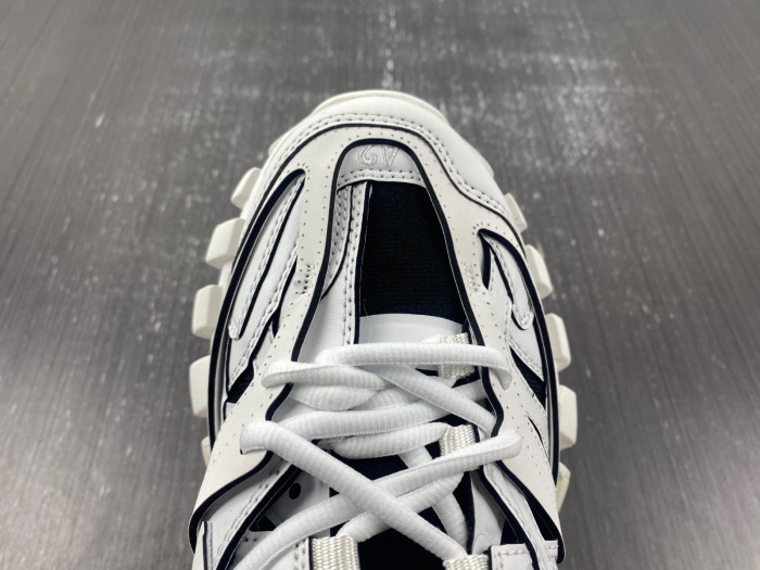 Track Sneaker-0926