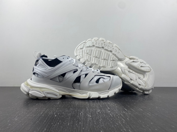 Track Sneaker-0926