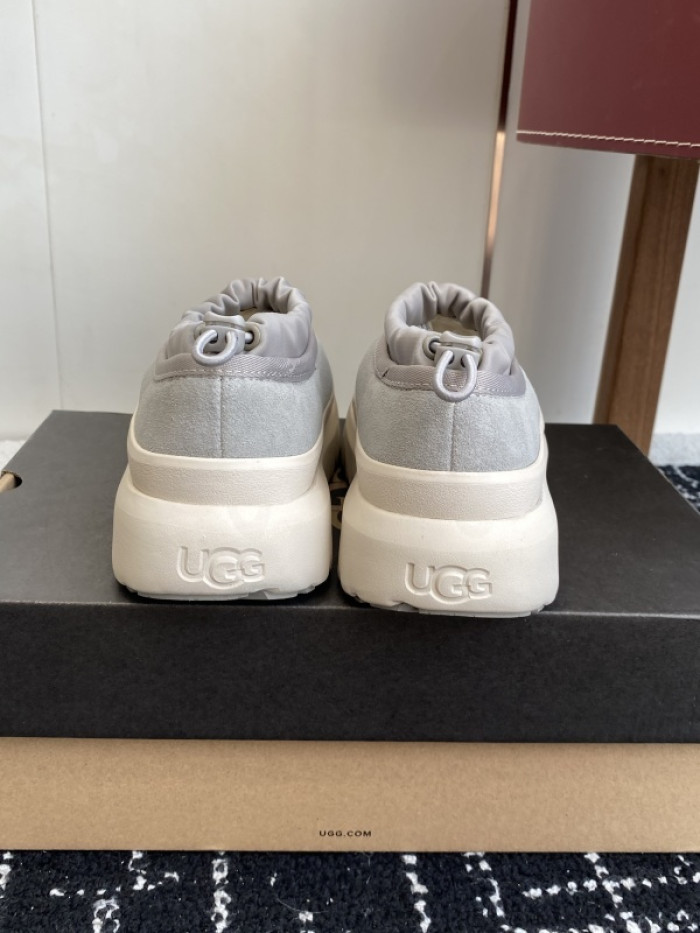 UGG-09