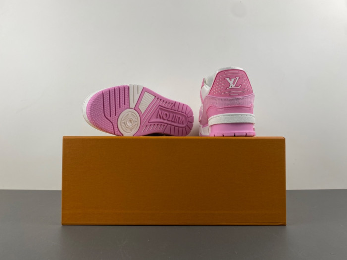 LV snekaers 207