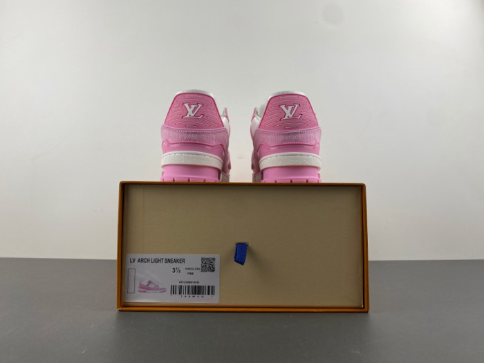LV snekaers 207