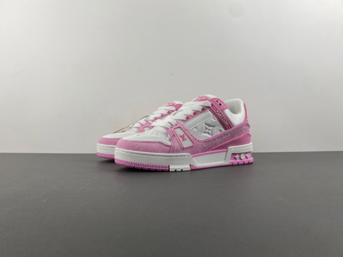 LV snekaers 207