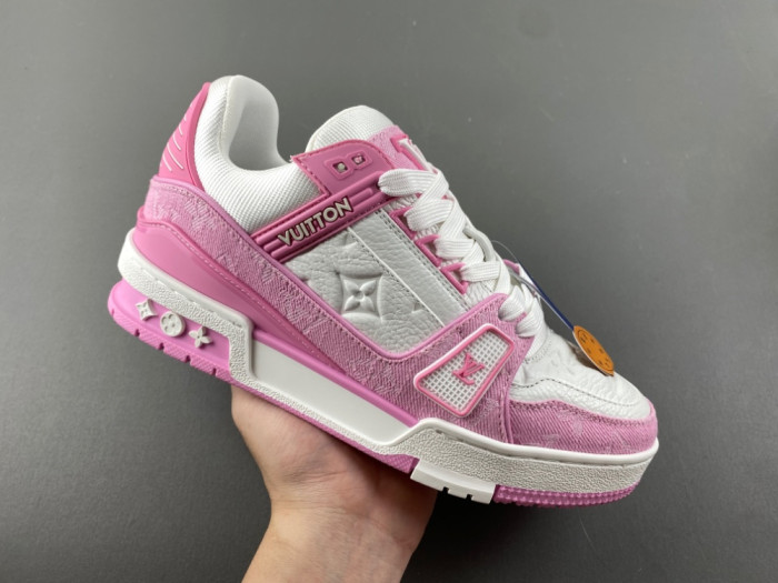 LV snekaers 207