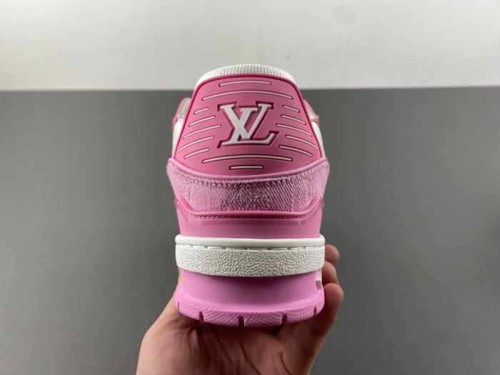 LV snekaers 207